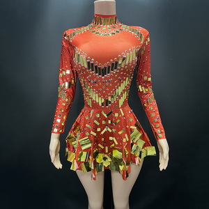 Nuovi abiti <span class=keywords><strong>da</strong></span> donna di tendenza Mini abito nero con paillettes modesti abiti <span class=keywords><strong>da</strong></span> ballo in Spandex 2025 eleganti per la festa - Product Image 2