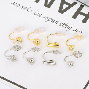Boucles d'oreilles à clipser en alliage de zinc, forme de boule, strass en cristal, accessoires de bijoux unisexes à la mode pour oreilles non percées - Product Image 1