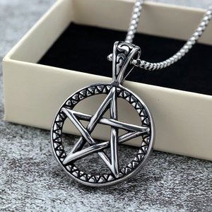 จี้รูปดาวห้าแฉกสแตนเลสสำหรับผู้ชายและผู้หญิงสร้อยคอรูปดาวของขวัญเครื่องประดับแฟชั่น - Product Image 2