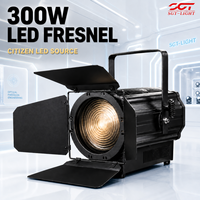 Projecteur Fresnel 6-en-1 RGBALC 300W avec LED Citizen, contrôle DMX manuel, emballage en flight case, équipement de scène pour stand d'exposition