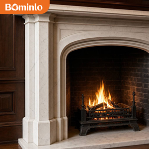Caminetto Classico <span class=keywords><strong>in</strong></span> Marmo Bianco con Apertura ad Arco <span class=keywords><strong>e</strong></span> Focolare Rivestito <span class=keywords><strong>in</strong></span> <span class=keywords><strong>Mattoni</strong></span>, Design per Studio, Biblioteca, Soggiorno Formale, Villa - Product Image 6