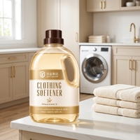 Produits de nettoyage : Liquide assouplissant pour le linge et détergent à lessive liquide, en bidon avec poignée, parfum longue durée et fraîcheur, pour le champagne, le café et les vêtements.