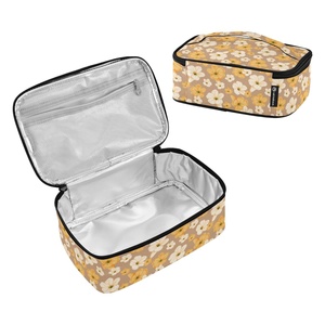 Portavasos Aislado para Picnic y Barbacoa con Diseño Personalizado de Flor de Puakenikeni Hawaiana, Ideal para Transportar Platos Pequeños y Cazuelas - Product Image 1