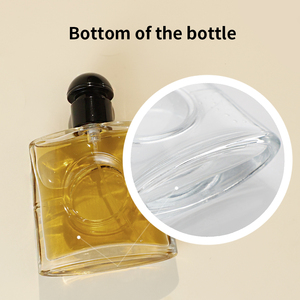 Flacon de <span class=keywords><strong>parfum</strong></span> vide en verre transparent de luxe rechargeable avec logo personnalisé, 30/100 ml, avec pulvérisateur à pompe et capuchon en dôme noir mat - Product Image 6