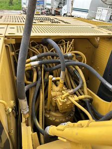 Excavatrice d'occasion Caterpillar 320CL, fabrication japonaise, pelleuse de 20 tonnes, bon état, livraison rapide, vente flash en stock - Product Image 4