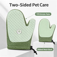 Gant de toilettage pour animaux de compagnie rechargeable avec pulvérisateur, en polyester, multi-usages, facile à utiliser, anti-statique, pour enlever les poils des chiens