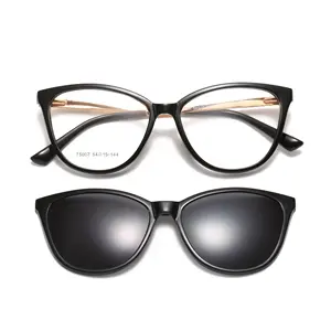 นักออกแบบแว่นตาขายส่งที่กำหนดเองเลนส์ Prescription แขนโลหะตรา TR 90กรอบแว่นตาพร้อมคลิป