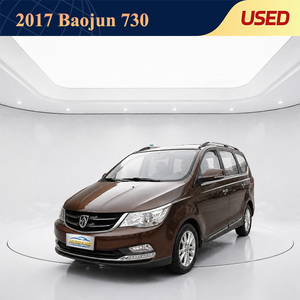 Véhicule d'occasion 2017 Baojun 730 1.8L AMT Luxe Cuir Foncé R16 <span class=keywords><strong>7</strong></span> <span class=keywords><strong>Places</strong></span> LHD Familiale Essence pour l'Exportation - Product Image 1
