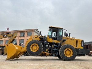 รถตักล้อยาง SDLG956ลิตร5ตันพร้อมถัง3.5m ³ ดีไซน์เครื่องยนต์ Weichai รับประกัน1ปี - Product Image 3