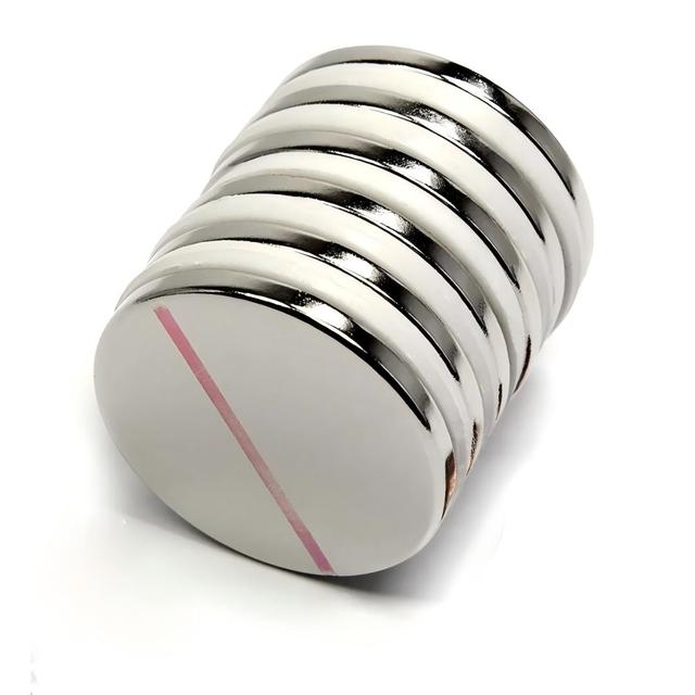 Free Samples of Super Strong Rare Earth Neodymium Disc Magnets N35-N52 Industrial Magnet