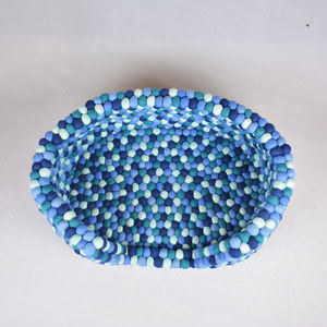 Lujosa cama de perro de fieltro de lana azul hecha a mano con elegante patrón de animales estilo moderno máxima comodidad para mascotas caja de invierno embalada - Product Image 4