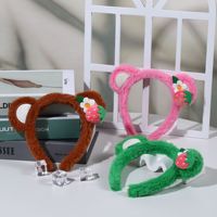 Nouvel Arrivage En Gros Accessoires Capillaires Tendance pour Filles : Bandeau Ours Lavable, Ensemble de Bracelets en Peluche, Bandeau en Fourrure pour la Maison et la Salle de Bain
