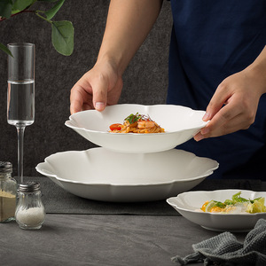 Vajilla de cerámica creativa de plato hondo de gran capacidad de estilo chino blanco puro. El restaurante del hotel adopta un estilo minimalista - Product Image 3