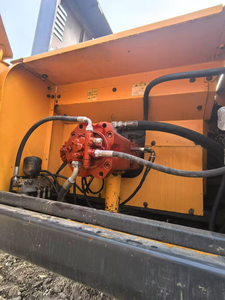 Excavatrice hydraulique sur chenilles d'occasion Hyundai 330lc-9s, fabrication coréenne d'origine, excavatrice lourde d'occasion Hyundai 330 - Product Image 6
