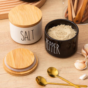 Tarros de especias nórdicos de cerámica con tapa de madera, blancos y negros, tamaño L, herméticos para uso en la cocina. - Product Image 5
