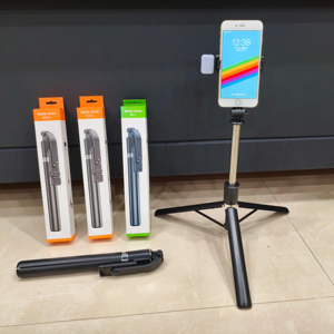 Soporte para Trípode de 170 cm (67 Pulgadas) R1S-L, Palo Selfie para <span class=keywords><strong>Tiktok</strong></span> Live, Trípode Telescópico Integrado y Portátil para Cámara - Product Image 2