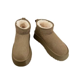 Bottes de neige épaisses pour femmes 2025 – Nouveau style automne/hiver, à enfiler, doublées polaire, chaudes et épaisses, avec semelle intérieure en PU - Product Image 3