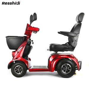 Scooter à 4 roues pour usage extérieur, étanche, équipé d'un siège et d'un panier utilitaire avant RS-MS106-A Scooter à 4 roues - Product Image 2