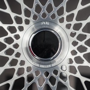 Rines Forjados de Lujo C020 2/3PC con Tapa Flotante, Acabado Plateado Cepillado, Diseño Cóncavo para Rolls Royce, Bentley, Maybach, SUV, Sedán, BMW - Product Image 3