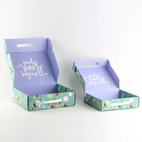 Boîte-cadeau de dessin animé mignon de prix usine avec des frontières colorées pour les anniversaires d'enfants et les fêtes d'école