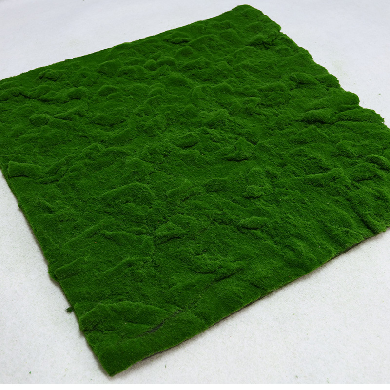 Tapis de mousse irrégulier entièrement vert 1*1m