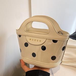 High-end shoulder <b>bag</b>, fashionable crossbody <b>bag</b>, <b>tote</b> basket <b>bag</b>, trendy and versatile <b>women's</b> <b>bag</b> - Product Image 2