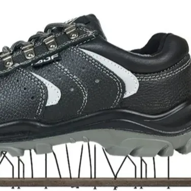 Anti-Smashing ve anti-delinme özellikleri dayanıklı ve koruyucu ayakkabı ile siyah kabartmalı dana güvenlik ayakkabıları