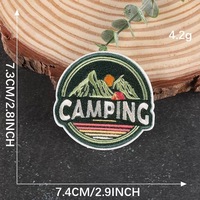 Patchs thermocollants personnalisés brodés à la main pour vêtements, thème camping et montagne, en sergé de polyester pour chapeaux