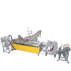Máquina automática de embalaje tipo almohada con bolsas autoadhesivas OPP de Nantou, 6000x4000x800, para bolsas de papel, cuadernos y Biblias - Product Image 1