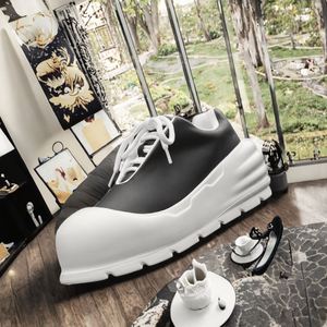 Chaussures montantes décontractées pour hommes, style mocassin à lacets, en cuir épais et empeigne en PU, semelles épaisses rehaussantes en caoutchouc et maille - Product Image 5