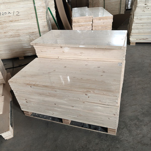 Tablas de <span class=keywords><strong>madera</strong></span> maciza de abeto, paneles de construcción de <span class=keywords><strong>madera</strong></span> sin tratar, <span class=keywords><strong>madera</strong></span> <span class=keywords><strong>blanca</strong></span> de Finlandia - Product Image 1