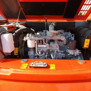 Escavatore Usato Hitachi ZX75US di Boutique, Piccolo Macchinario da Costruzione Usato ZX75, Mini Escavatore Cingolato da 7 Tonnellate - Product Image 6