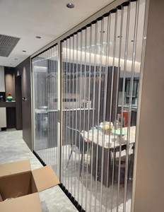 <span class=keywords><strong>Porte</strong></span> pliante en polymère Ysd, matériau PC, double vitrage trempé, design moderne, coupe-vent, cadre amovible, utilisation intérieure, origine Zhejiang - Product Image 2