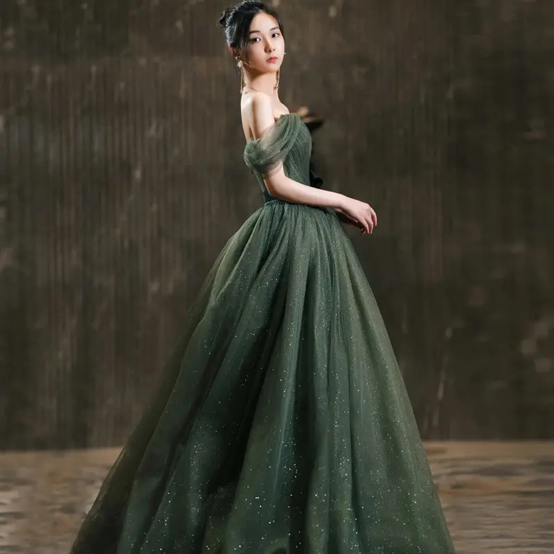 B12 Vestido de baile feminino primavera 2024, modelo de vestido de banquete com gola de barco verde sexy, vestidos de noite