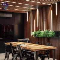 Plafond suspendu en aluminium à prix compétitif, finition bois, système de plafonds décoratifs en métal, dalles de plafond à grain de bois