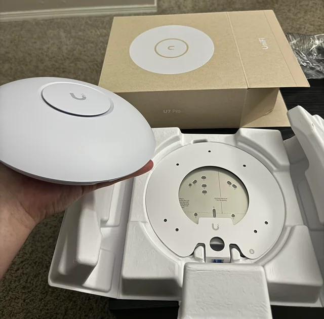Ubiquiti UniFi WiFi 7 Pro Wireless Access Point U7-Pro