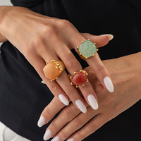 Bague en alliage avec pierre précieuse en forme de griffe, style vintage, en résine dégradée transparente, pour femme, bijou audacieux et tendance, cadeau, style quotidien