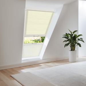 Feuille d'aluminium intégrée Skylight Shades Stores occultants en nid d'abeille Tissu Couleurs personnalisées <span class=keywords><strong>pour</strong></span> fenêtre <span class=keywords><strong>de</strong></span> <span class=keywords><strong>toit</strong></span> - Product Image 4