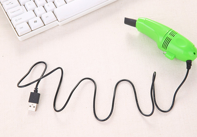 Mini Reinigungsbürsten Set – 2 Stück, Perfekt Für Tastatur, Auto & Enge Ritzen