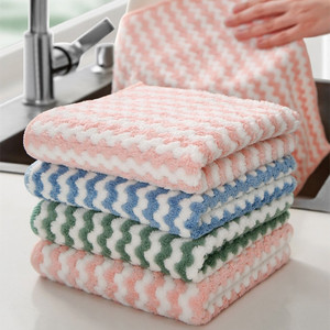 Chiffon de cuisine en microfibre corail 25x25 cm, motif rayé, absorbant, pour nettoyer les casseroles et les poêles - Product Image 2