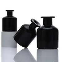 Bouteilles rondes de diffuseur de roseau de luxe de marque privée de parfum de maison d'arôme noir blanc givré