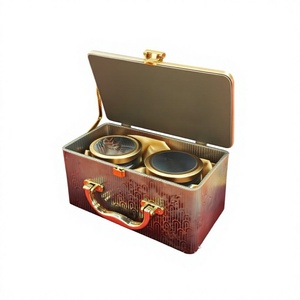 Caja de regalo de lujo de madera maciza con serie de resina de cristal, tema de amor para el Día de San Valentín, acabado pulido, para exhibición en mesa. - Product Image 1