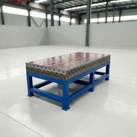 Table de soudage 3D en acier haute résistance durable, plateforme modulaire résistante à la chaleur pour les fabrications d'ingénierie lourde