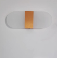 Applique murale extérieure de luxe moderne 6W LED carrée étanche avec diffuseur en verre trempé et alliage d'aluminium à angle droit pour jardin et maison