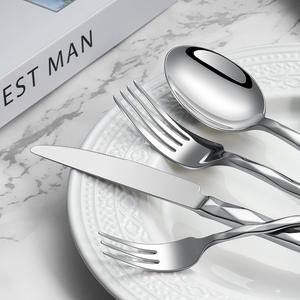 ชุดช้อนส้อมมีดสแตนเลสทรงเหลี่ยม ด้ามจับทรงสี่เหลี่ยม ปลายมีดทรงเพชร คุณภาพสูง หนาพิเศษ สำหรับโรงแรมและร้านอาหาร - Product Image 3