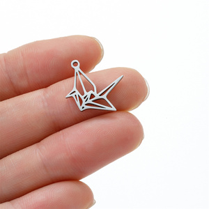 5 pcs/lot bricolage balancent breloques <span class=keywords><strong>Origami</strong></span> papier grues en acier inoxydable pendentif bricolage pour bijoux faits à la main en gros bibelot décoration - Product Image 3