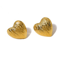 Boucles d'oreilles clous cœur en acier inoxydable plaqué or 18 carats pour femme, texturées, épaisses, dorées, vintage, romantiques, cadeau de fête, vente en gros, OEM