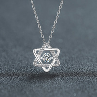 Collier en argent sterling S925 avec pendentif étoile à six branches en moissanite et pierre mobile, chaîne de clavicule tendance, bijoux