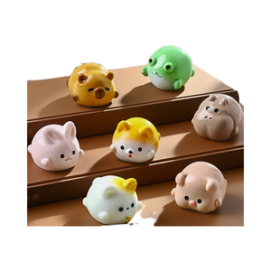 Dessin animé cochon lapin <span class=keywords><strong>chat</strong></span> hippopotame <span class=keywords><strong>chien</strong></span> Capybara grenouille résine Animal fabricant enfant petit bain jouet enfants Surprise aveugle sac Figure - Product Image 1