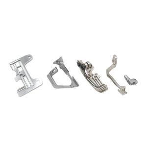 TBONE EXT Jack 798 Pièces pour machine à coudre surjeteuse synchrone : Plaque porte-aiguille et pied presseur de position d'aiguille - Product Image 5